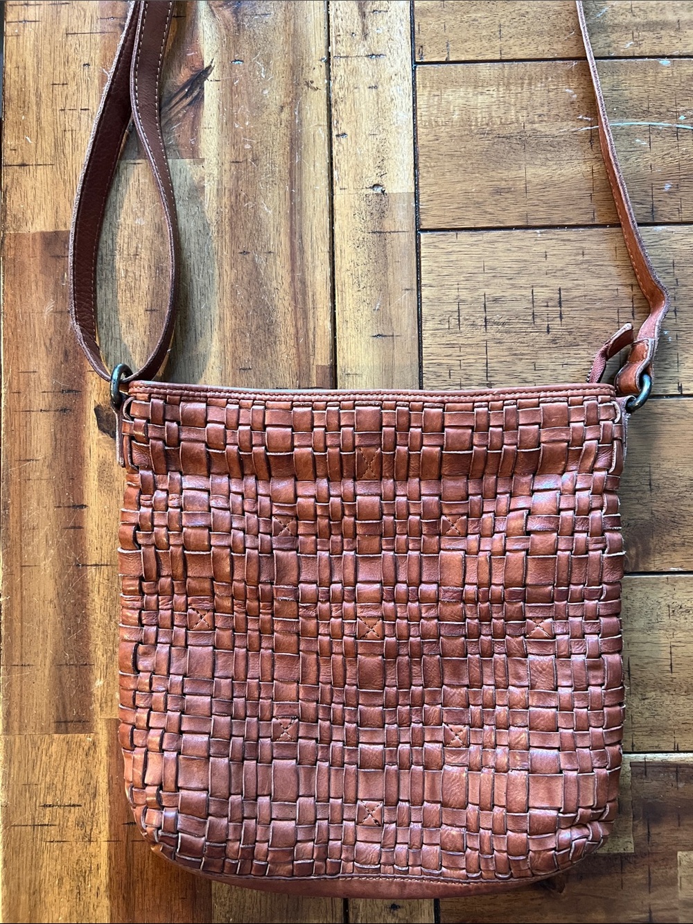 Vilenca Holland cross body